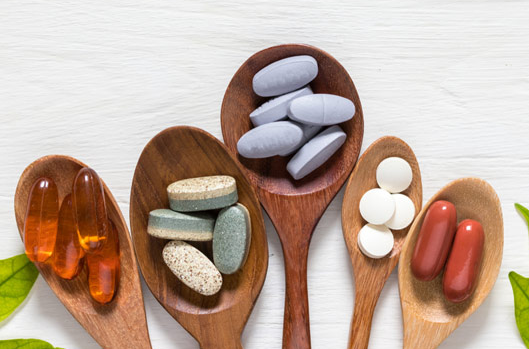 Vitamins and Supplements: Understanding Their Role in a Healthy Lifestyle